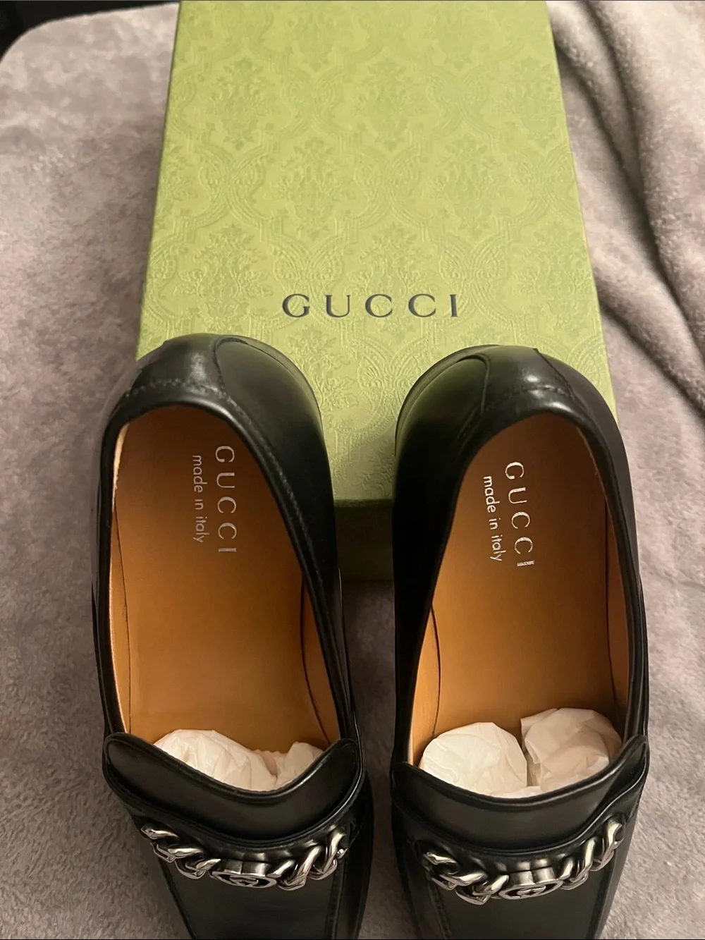 Gucci Black Leather Men’s Chain-Accent Slip-On Loafers